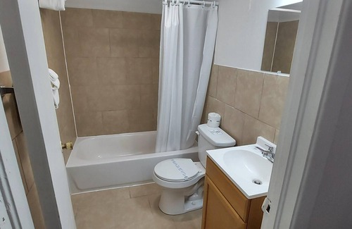 Middlesboro Hotel | Boone Trail Inn
