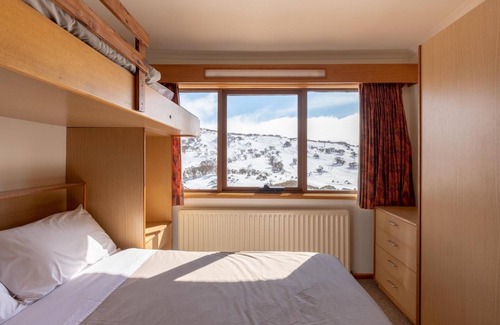 Perisher Valley Cabin | Boonoona Ski Lodge
