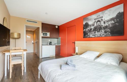 La Plage Apartment | Bord de mer! Studio Terrasse ,Prado Plage