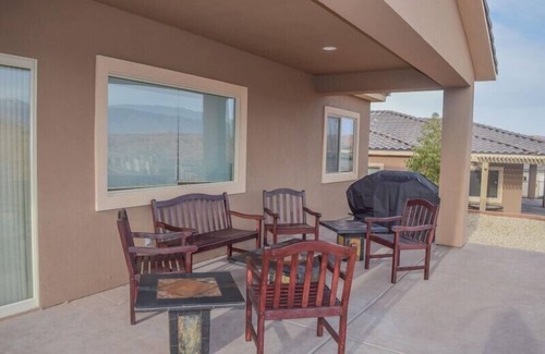 Mesquite House | Borealis Cove by Mesquite Vacation Rentals with Views from the Patio!