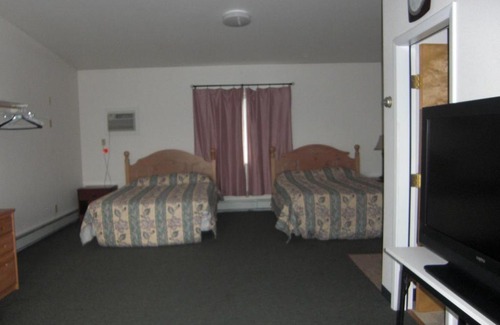 Fairbanks Hotel | Borealis Inn