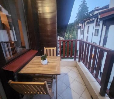 Borovets Apartment | Borovets Violet by Ski slopes