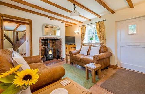 Condover House | Borrowers Cottage