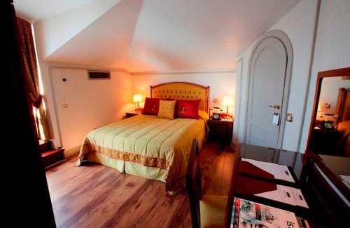 Inegeul Hotel | Bosphorus Palace Hotel