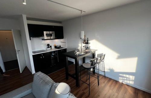 Moers Apartment | BOSTEL 88 - Apartment, Altstadt, Klimaanlage, Aufzug, Hunde willkommen