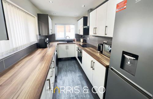 Fleetwood House | Bosun's Bay