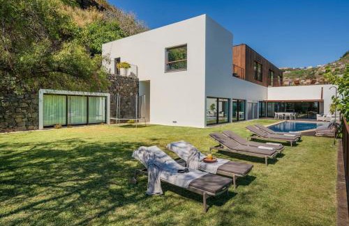 Quinta Grande Apartment | Botanica Living Magnolia Apt