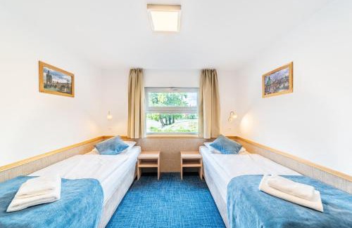 Podoli Boat Rental | Botel Racek