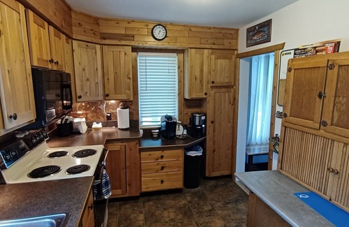 West Branch Cottage | Both Lake and River frontage! Great fishing!