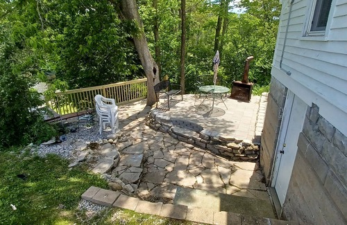 West Branch Cottage | Both Lake and River frontage! Great fishing!