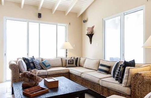 Dawn Beach Estates Villa | Bougainvillea (3/6 Rooms)