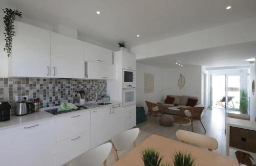 Tavira House | Bouganvilia House
