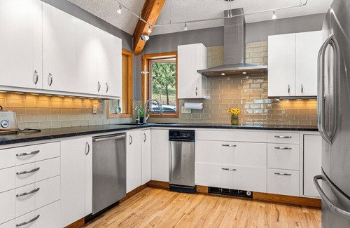 Boulder House | Boulder Mountain Wellness Retreat!
