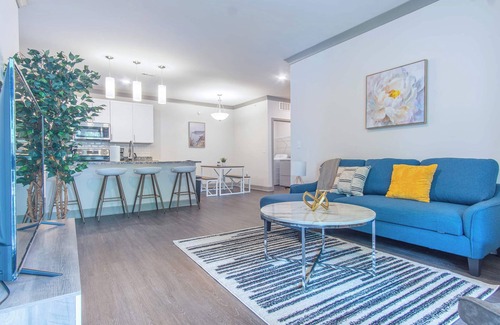 Buechel Apartment | Boulevard Stays Stylish 3BR Getaway Pool, Gym Access & Free Parking