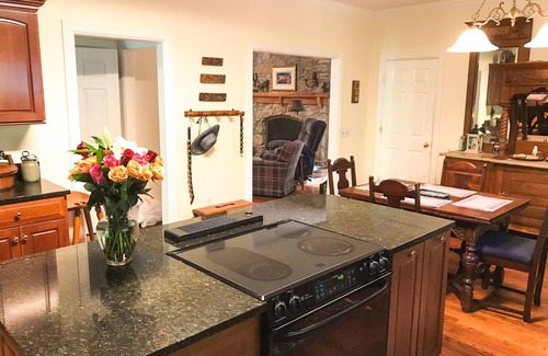 Bardstown Other | Bourbon Estate Trail sleeps 12, 6 BRs, 47ac of Waterfalls, Meadows and Creek