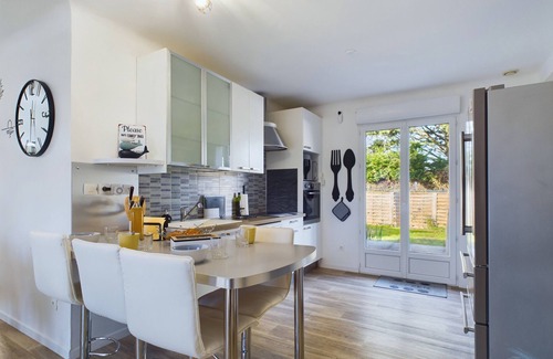 Olonne-sur-Mer Ski Chalet | Bourg d'Olonne s/Mer, charming house for 6 people