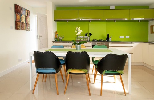Bournemouth House | Bournemouth Beach & Sea Views