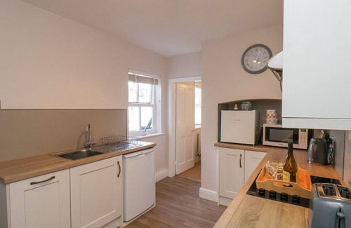 Guisborough Cottage | BOUSDALE COTTAGE, pet friendly, with open fire in Guisborough