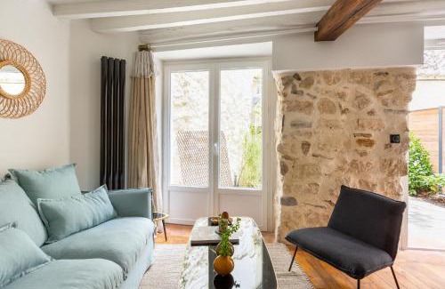 Montmartre Apartment | Boutik Boheme Le jardin Montmartre