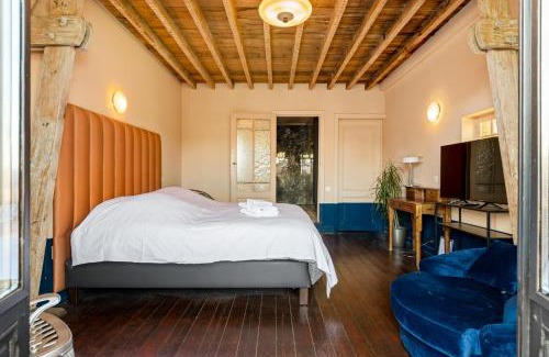 Zurenborg Apartment | Boutique Baron Osy Suite Second Street