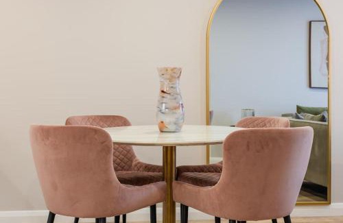 Belfast City Centre Apartment | Boutique City Center Apartment