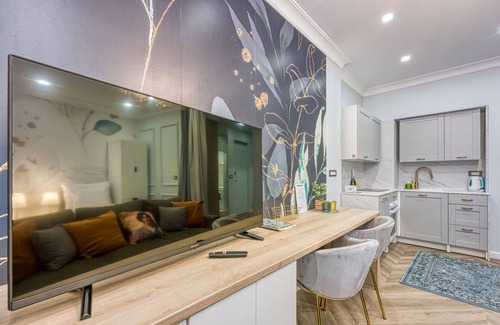 Zagreb Apartment | Boutique Downtown Studio with Balcony 1, Zagreb, Croatia