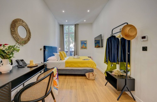 Prefecture Hotel | Boutique Hôtel Provencia