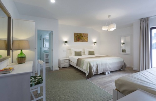 Batalha Hotel | Boutique Hotel Casa do Outeiro - Arts & Crafts