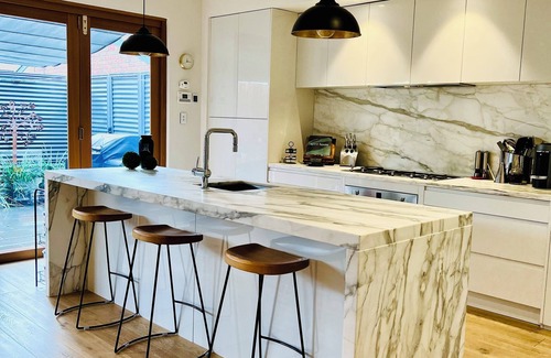 Kent Town House | Boutique Luxury Villa on Adelaide Fringe - 4 people - fortnightly clean included