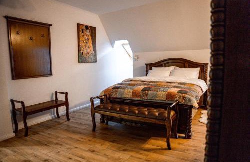 Ghimbav Bed & Breakfast | Boutique Marlen