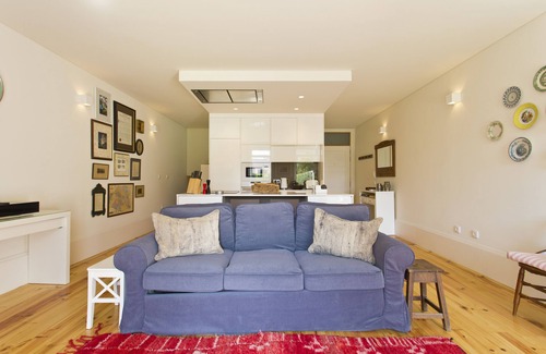 Centro / Baixa Apartment | Boutique Rentals- Hidden Garden & Patio apt