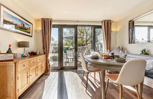 Norham House | Bow Well Lodge