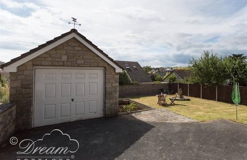 Weymouth Cottage | BOWLEAZE VIEW, family friendly, country holiday cottage in Weymouth