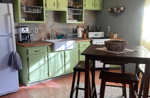 Patagonia Cottage | Box T Bunkhouse