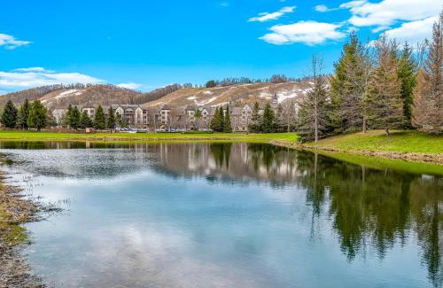 Boyne Falls Apartment | Boyne Mountain Getaway, Unit B