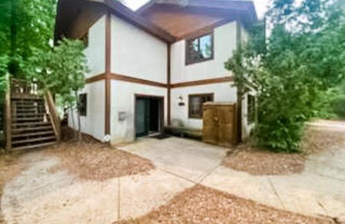 Boyne Falls Apartment | Boyne Mountain Getaway