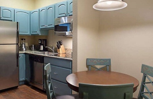 Boyne Falls Villa | Boyne Mountain Luxury 3 BR Full Kitchen Condo (A)