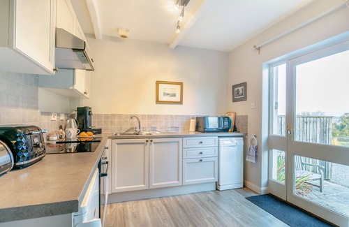 North Tamerton House | Boyton Cottage - Two Bedroom House, Sleeps 4