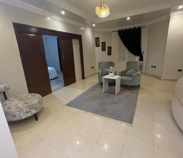 Shurtah al-Dakhlah Apartment | BQq