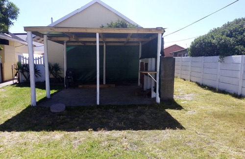 Vredenburg House | braai available