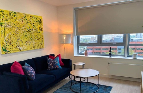 Bracknell Apartment | Bracknell Stunning 2 Bedroom and 2 Bathroom Apartment 37