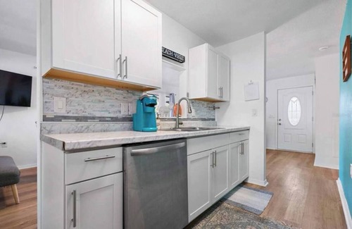 West Samoset House | Bradenton Breeze (Near Beach)