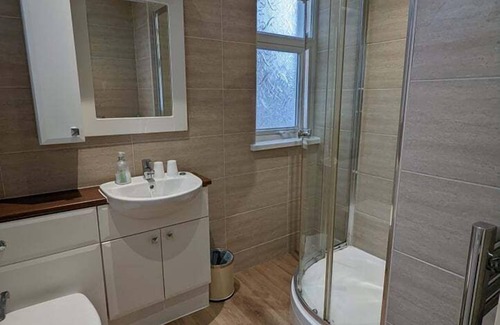 Maenporth House | Braemar