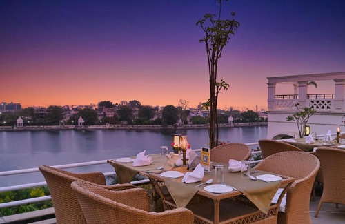 Lake Swaroop Sagar Hotel | Brahma Niwas - Best Lake View Hotel in Udaipur