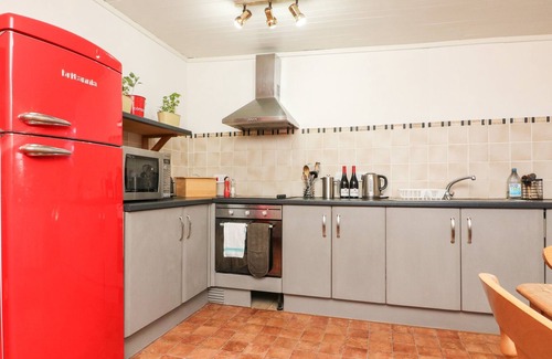 Okehampton Cottage | BRAMBLE COTTAGE, pet friendly, with a garden in Bridestowe