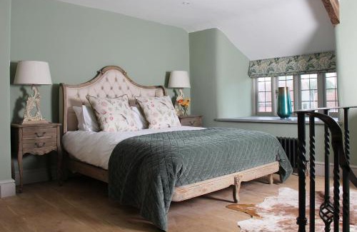 Horton House | Bramley Cottage at Stepps House
