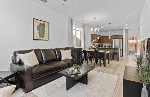 Northeast Reno House | Brand New Build With Hot Tub Near UNR & Downtown