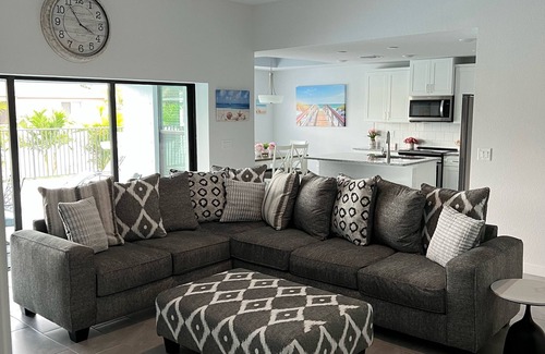 Diplomat House | Brand New Construction Heated Salt Water Pool Home, Paradise in Cape Coral! 🌴
