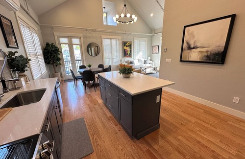 Off Broadway Apartment | Brand New Construction! 2 Bed/1 Bath w/Private Deck off Broadway downtown Newport