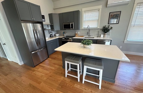 Off Broadway Apartment | Brand New Construction! 2 Bed/1 Bath w/Private Deck off Broadway downtown Newport